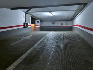 Parking coche en Carrer de colón 34. Garaje en venta de 10 m2 en enclave privilegiado de valencia, ub