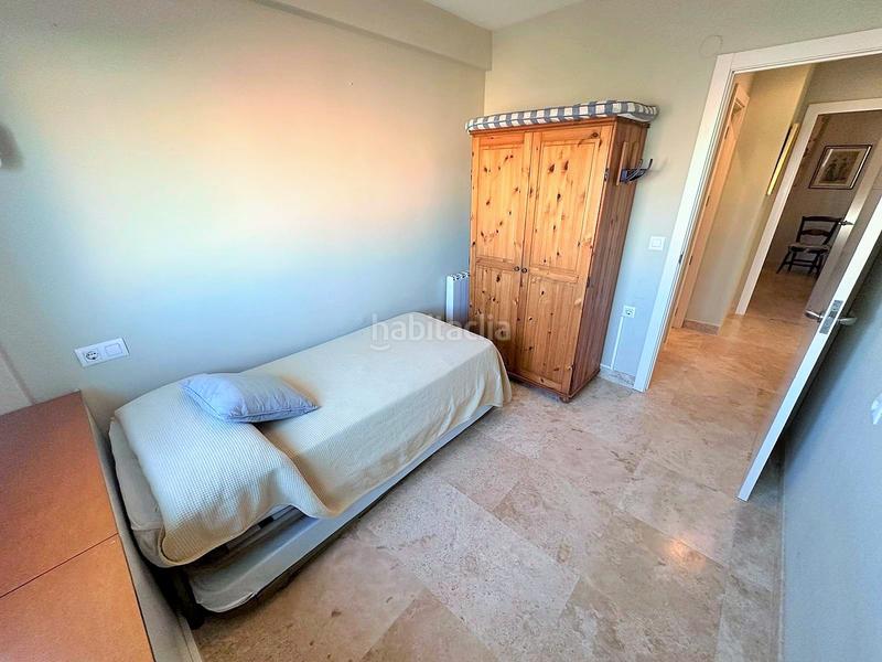 Foto 4ad4a019-17ff-487b-a77c-80324b97a833. Rent apartment with heating parking pool in El Perellonet Valencia