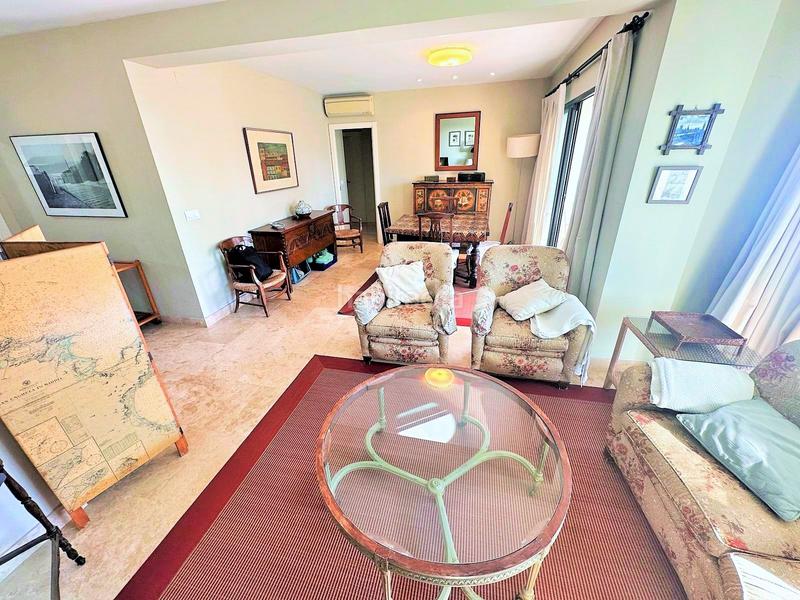 Foto fe54467d-8f0d-42a4-a502-61ad45e2d033. Rent apartment with heating parking pool in El Perellonet Valencia