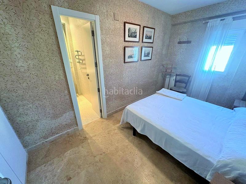 Foto 098d74c2-292a-40fc-af72-439b4b4b915f. Miete appartement mit heizung parking pool in El Perellonet Valencia
