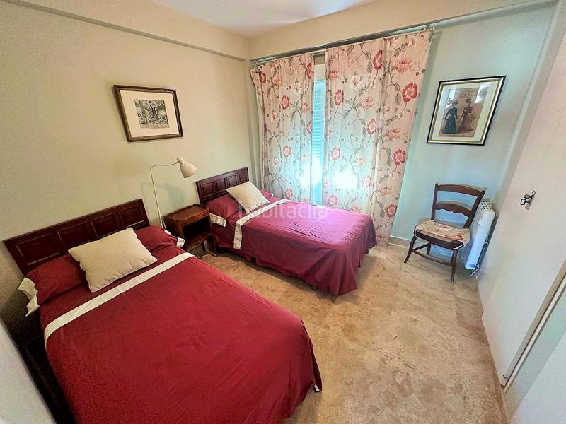 Foto e35b864b-afff-4278-9fc7-220729ed7385. Miete appartement mit heizung parking pool in El Perellonet Valencia