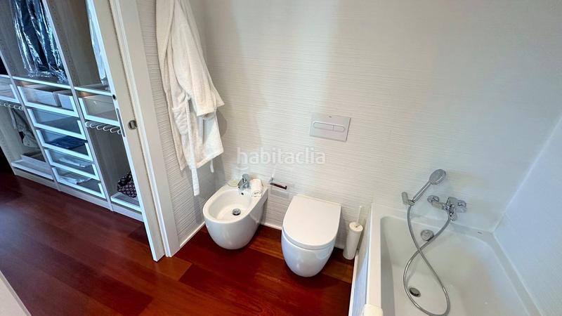 Foto 7367fa28-b4be-4382-ae40-7a3f9af34383. Piso en Penya-Roja - Avda. Francia Valencia