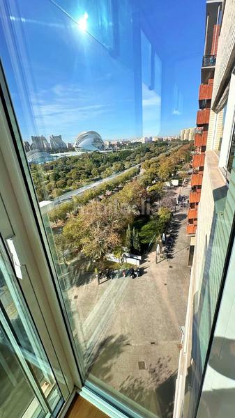 Foto db294282-c202-4071-b0f6-2a8fb7c17bdb. Piso en Penya-Roja - Avda. Francia Valencia