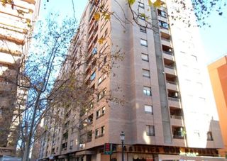 Rent Flat  Carrer de bèlgica. "excelente ubicación, calle bélgica". vivienda de 88 m2 junto a