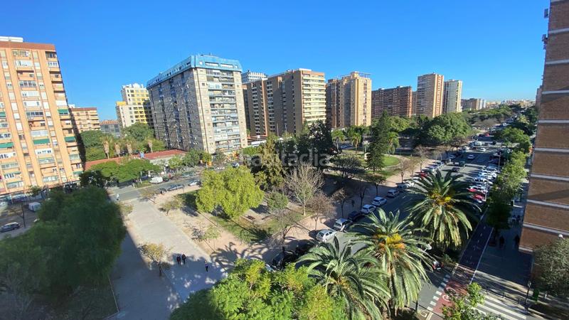 Foto 74f8841d-9eab-422e-8c0a-3ce57f4fc223. Rent flat in Ciutat Jardí Valencia