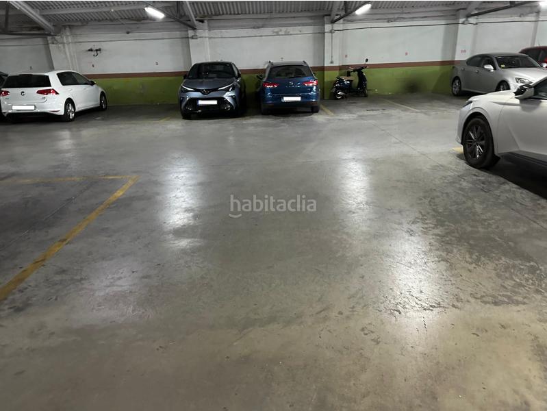 Foto 865f9864-9050-4c3d-999b-b90e0dbd63c9. Autoparkplatz in carrer de la corona 37a in El Carme Valencia