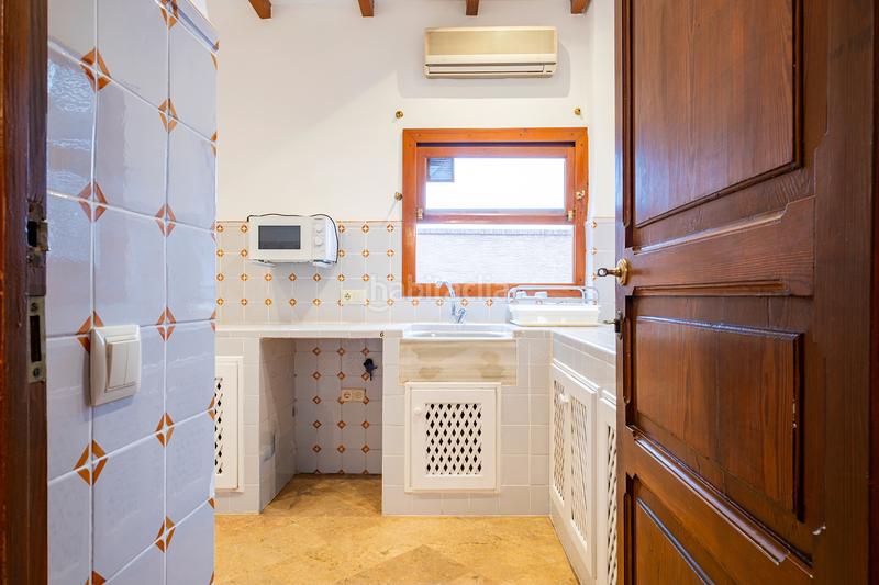 Foto ee4dfa46-0b14-46b2-8389-56d3fdd8cce9. Lloguer casa amb calefacció a Alfara del Patriarca