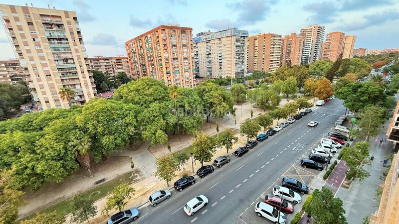 Foto 05cb7ec3-f177-4dbc-8bae-82e3d41b85cc. Location appartement dans Ciutat Jardí Valencia