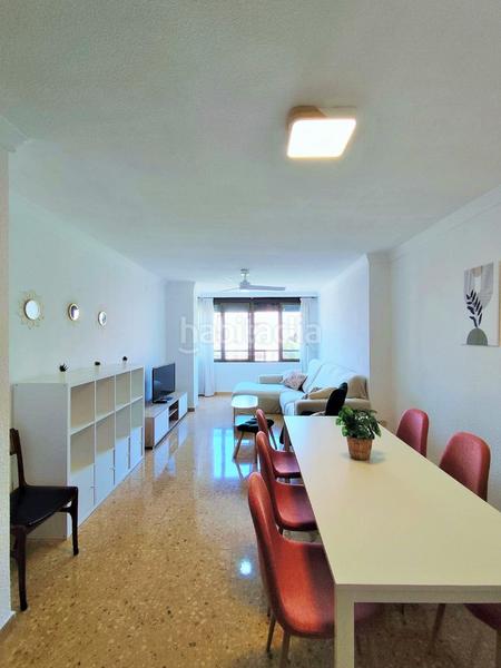 Foto 07d6dd59-210b-4926-bdd7-be76373fc93c. Miete etagenwohnung in Ciutat Jardí Valencia