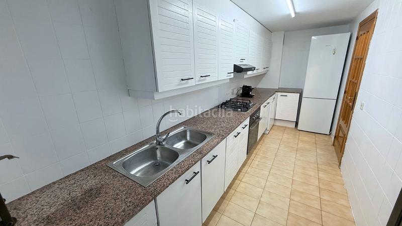 Foto 30bd7c0d-935e-40a4-8b92-7b096cd8669b. Miete etagenwohnung in Ciutat Jardí Valencia