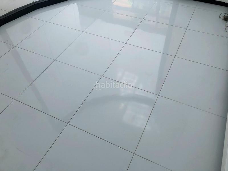 Foto 35d4d2ea-1f5a-4761-bfb5-ee58013ba297. Local commercial dans carrer de la ciutat de mula 13 dans Valencia