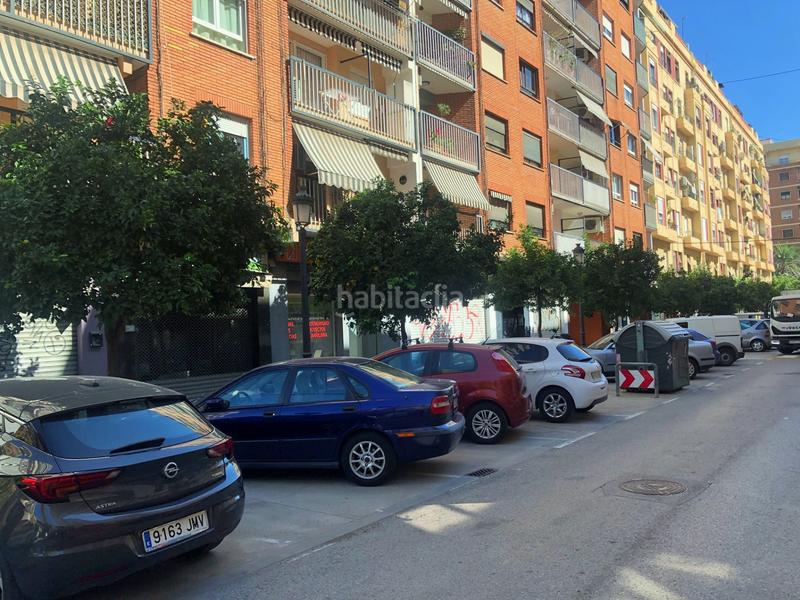 Foto 5193456b-5e4b-42a1-9fc8-65bce67b49fc. Local commercial dans carrer de la ciutat de mula 13 dans Valencia