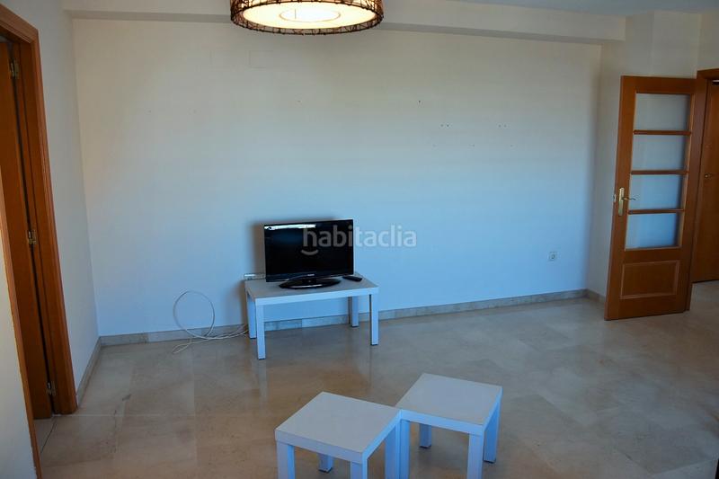 Foto edf1baaa-9643-4698-b4ec-f120d2a92603. Alquiler piso en Penya-Roja - Avda. Francia Valencia