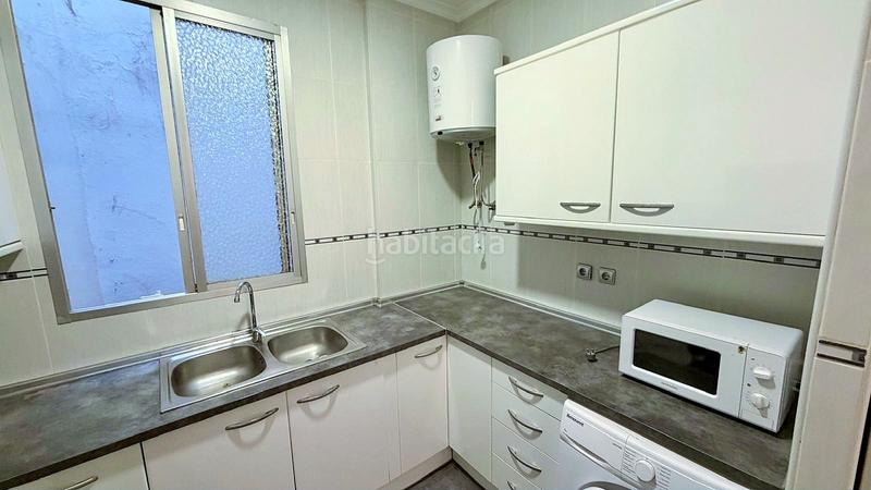 Foto 4033edb2-a3a6-41a1-8be8-a379ba0030a8. Affitto appartamento in La Seu Valencia