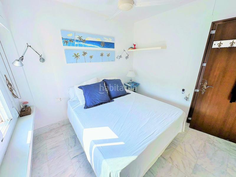 Foto 4c5eebf2-d7e6-4c8f-98d6-2ca3543c085f. Rent flat with parking in El Perellonet Valencia