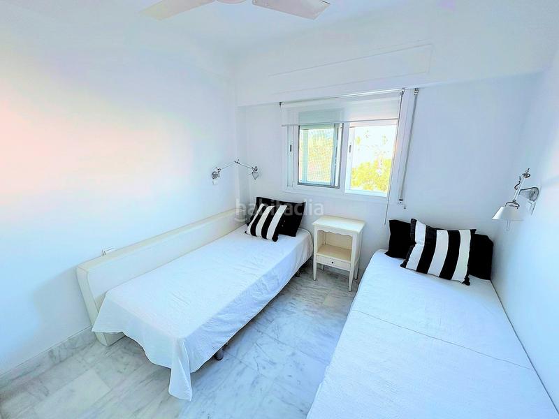 Foto 875fba1e-eff7-4389-9a3e-bc2fd2a8ee5a. Rent flat with parking in El Perellonet Valencia