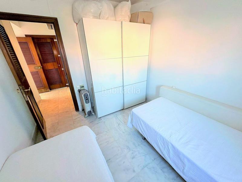 Foto afdd5803-d718-42f3-9e72-3a90f923d068. Rent flat with parking in El Perellonet Valencia