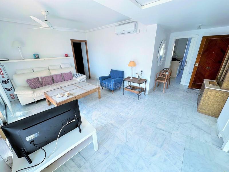 Foto 4e62605c-0ac8-4c06-b641-1b35e5d8b58d. Lloguer pis amb aparcament a El Perellonet Valencia