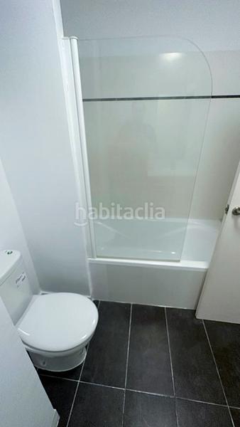 Foto cb7acacc-507c-41e2-8e70-aab9e5a637aa. Rent flat with heating in Mestalla Valencia