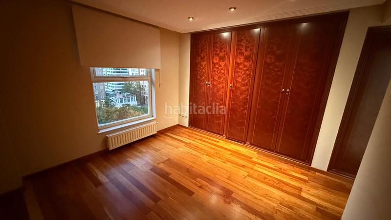 Foto b8a7e94a-8fc8-4409-aeab-572725e95bf5. Location appartement avec chauffage parking piscine dans Valencia