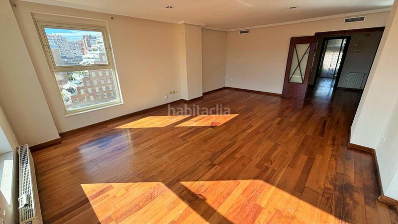 Foto faaff0b8-f5a6-4756-8b72-08cae5d14da5. Location appartement avec chauffage parking piscine dans Valencia