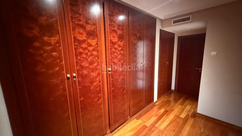 Foto f0ab7ffe-6f55-460f-a125-a4983f34b5ed. Rent flat with heating parking pool in Ciutat de les Ciències i de les Arts - Justicia Valencia