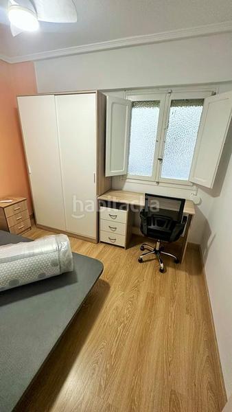 Foto ba107cbc-12e6-4c7d-a834-38924df6083b. Rent flat with heating in Mestalla Valencia