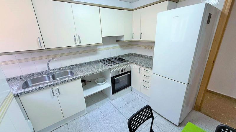 Foto 7279c701-b87a-4986-82d4-65196a421cf7. Affitto appartamento in carrer del doctor manuel candela 73 in Valencia
