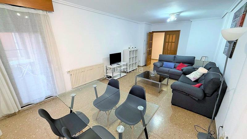 Foto 9dd1d577-2bc9-4968-a9fc-c21010625138. Rent flat in L´Amistat Valencia