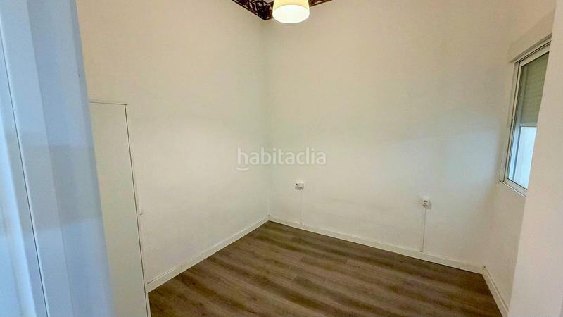 Foto a781079d-fbc7-4438-b3d4-cd0551a6ea21. Miete etagenwohnung in La Seu Valencia