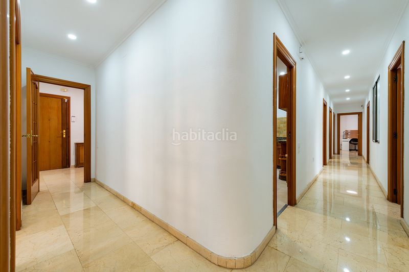 Foto 7e2355c8-8ed5-40c0-941b-5d6ee3c102f1. Pis amb calefacció a El Mercat Valencia