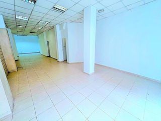 Local Comercial a Carrer Sant Antoni 102