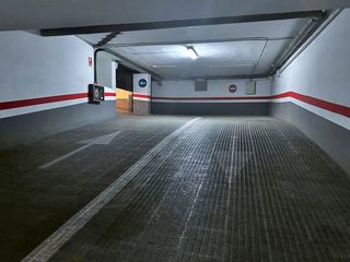Posto auto  Carrer de colón 34. Garaje en venta de 10 m2 en enclave privilegiado de valencia, ub