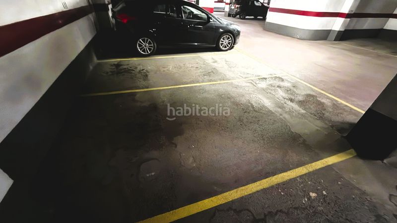 Foto 42e5b409-ac4e-4fb2-b9f1-f500a32e7221. Aparcament cotxe a La Creu Coberta Valencia