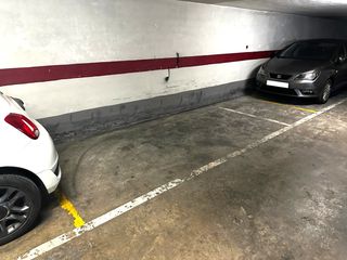 Affitto Posto auto in Avinguda d'aragó 34