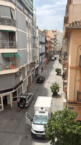Foto 8905c715-2034-4f7b-bdb9-d8be43673de9. Pis amb calefacció aparcament a Russafa Valencia