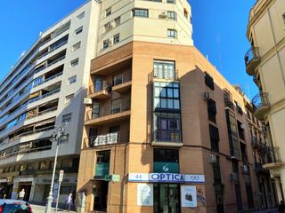 Duplex in Carrer de Guillem de Castro