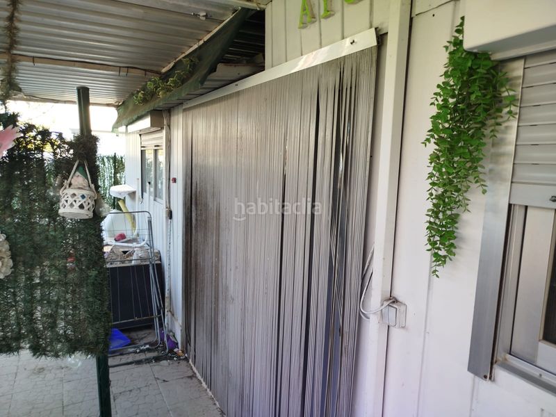 Foto a005dd75-96a5-418d-b799-2487cf457219. Xalet amb calefacció piscina a Cumbres de Calicanto Torrent