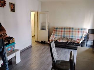 Piso  Calle sedavi. Piso en el centro con todos los servicios