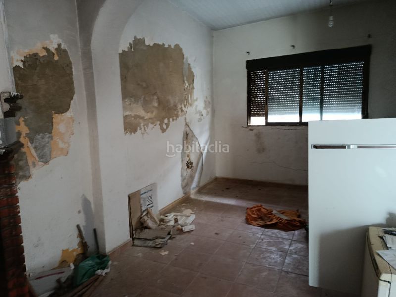 Foto 53c5c362-79a4-4bad-bca7-243b48a27f20. Casa adossada a carrer baix 9 a Vallés