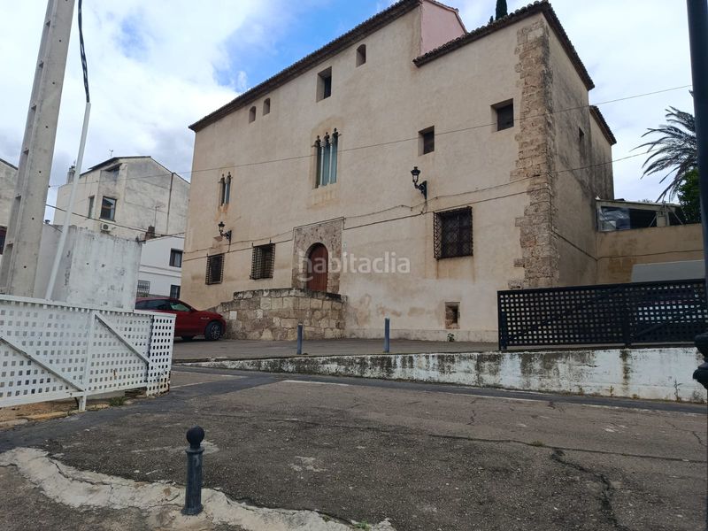 Foto e98b5640-aab5-4bfd-bfe1-10e198e2ddf1. Casa adossada a carrer baix 9 a Vallés