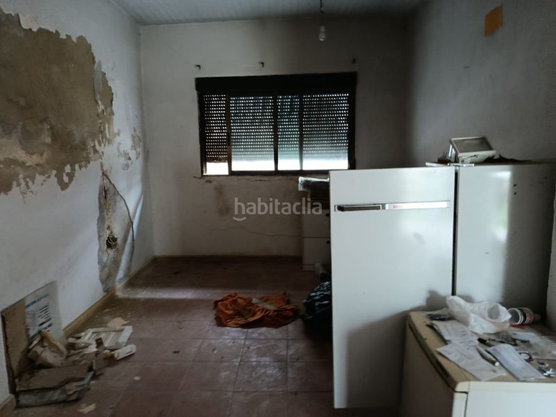Foto ef368c94-751c-4ba4-9a7a-d2a5f2d5b559. Casa adossada a carrer baix 9 a Vallés