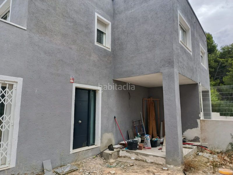 Foto 76b628bb-bb22-4122-b552-b450f9221f4f. Casa amb calefacció a Godelleta