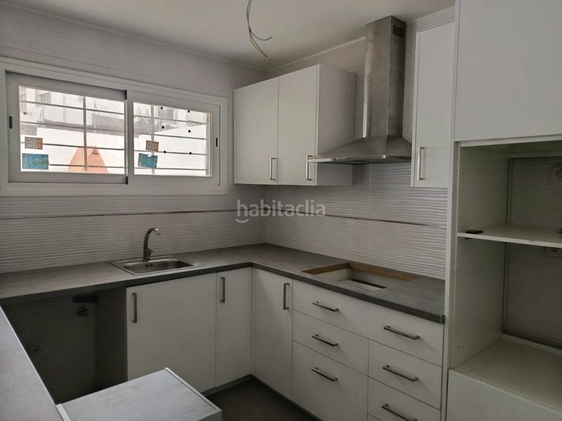 Foto 9cbf24fc-b1ca-4e9c-bf69-12e94a6f532c. Affitto casa bifamiliare in calle camino los felipes 27 in Godelleta