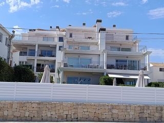 Duplex  Avinguda del mediterrània 228. Exclusivo duplex en primera linea de playa