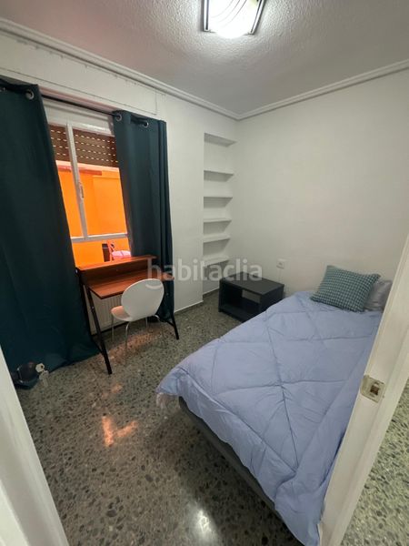 Foto 481df233-3624-46a2-8b23-d7574b2e2dc9. Pis amb calefacció aparcament a Aiora Valencia