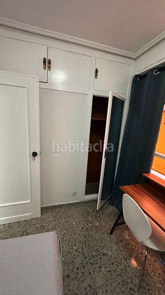 Foto c3b20415-5541-48f8-a7ef-b62e86af2bc4. Pis amb calefacció aparcament a Aiora Valencia