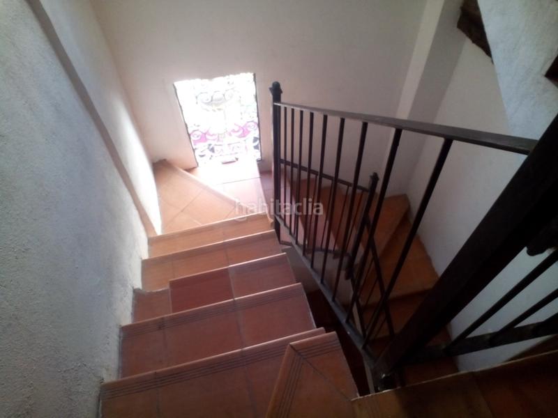 Foto 1d8844bc-df23-4736-879c-a32cff263125. Edificio in carrer d'en roda 6 in El Carme Valencia