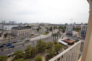 Zweistöckige Wohnung  Carrer del doctor josep juan dómine