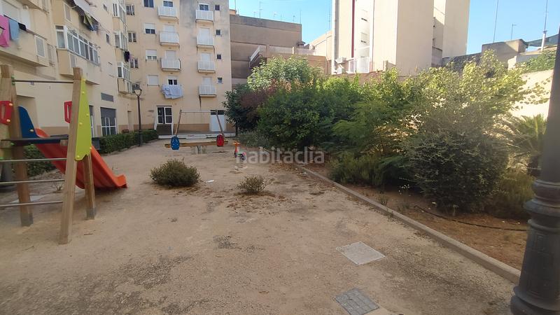 Foto b8aae4dc-51a0-49c6-a735-7b68ab8c70b6. Miete etagenwohnung in El Castellar i l'Oliverar Valencia